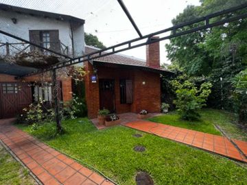 Casa en venta en Castelar Sur