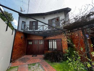 Casa en venta en Castelar Sur