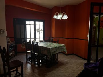 Casa en venta en Castelar Sur