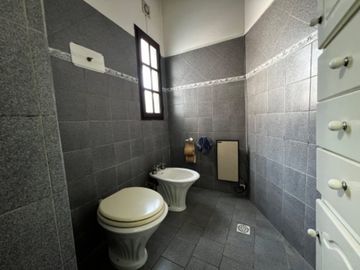 Casa en venta en Castelar Sur