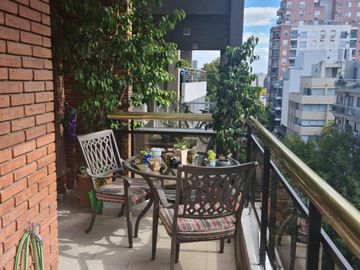 Venta Departamento 3 Ambientes  con cochera y Baulera - Villa Urquiza - Categoria