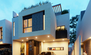 Casa en Venta en Fraccionamiento Monterra con Salon de juegos.
