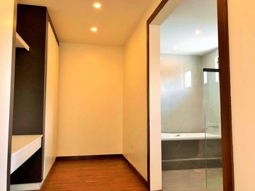 Modern Design House for Sale , Tahanan Village