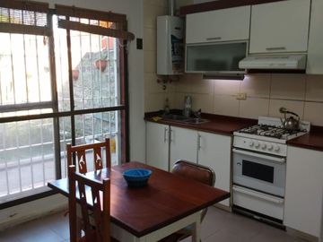 EXCELENTE  DEPARTAMENTO INTERNO / 3 AMBIENTES (valor publicado a modo figurativo NO INFORMATIVO CONSULTE)