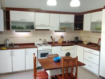 EXCELENTE  DEPARTAMENTO INTERNO / 3 AMBIENTES (valor publicado a modo figurativo NO INFORMATIVO CONSULTE)
