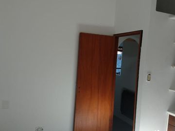 EXCELENTE  DEPARTAMENTO INTERNO / 3 AMBIENTES (valor publicado a modo figurativo NO INFORMATIVO CONSULTE)