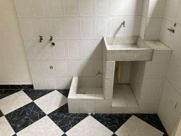 apartamento en venta en alto prado. Cod V102583