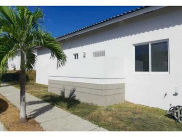 VENDO CASA. EN ARRAIJAN PLAYA DORADA LAS OLAS 🌊 3R