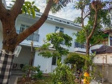 Rumah mewah siap huni AURI jatiwaringin