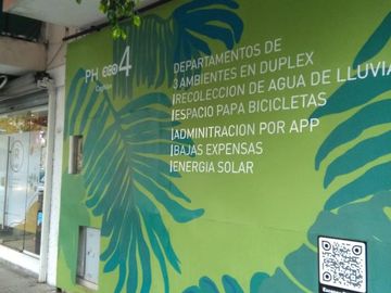 Venta Dpto Duplex 3 ambientes al frente con balcon en Coghlan.