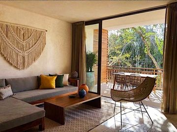 Penthouse con alberca privada,  amenidades y casa club, cocina con meseta