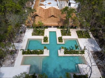 Penthouse con alberca privada,  amenidades y casa club, cocina con meseta