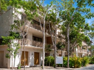 Penthouse con alberca privada,  amenidades y casa club, cocina con meseta