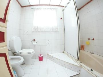 Casa - Barrio Parque Leloir