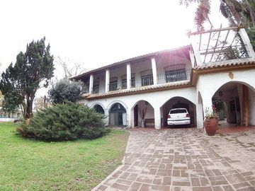 Casa - Barrio Parque Leloir