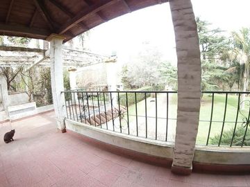 Casa - Barrio Parque Leloir