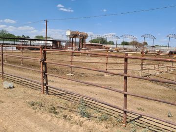 Venta Precioso Rancho en Aguascalientes al Pie de Carretera muy Completo
