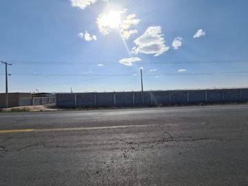 Venta Precioso Rancho en Aguascalientes al Pie de Carretera muy Completo