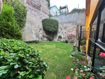 CASA EN VENTA EN LOMAS DE BELLAVISTA, Tlalnepantla