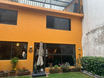 CASA EN VENTA EN LOMAS DE BELLAVISTA, Tlalnepantla