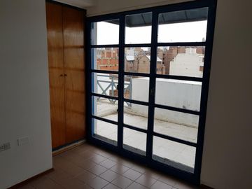 DUPLEX 2 DORMITORIOS A METROS NUEVOCENTRO SHOPPING