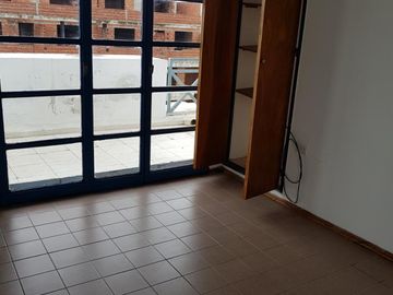 DUPLEX 2 DORMITORIOS A METROS NUEVOCENTRO SHOPPING
