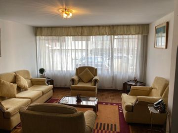 Casa en venta en Solca, Kennedy, Quito