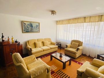Casa en venta en Solca, Kennedy, Quito
