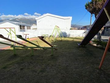 Casa en venta en Solca, Kennedy, Quito