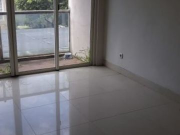 Rumah 5 Kamar Tidur di Sektor 7 Kebayoran Bintaro 4508