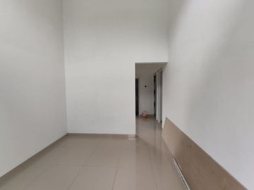 RUMAH MURAH SIAP HUNI DEKAT SMA TARUNA 150MTR JALAN RAYA