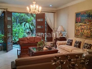 Dijual Cepat Rumah Bagus di Bintaro Sektor 1
