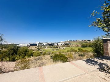 VENTA DE TERRENO EN CLUB DE GOLF