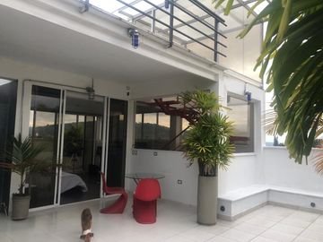 APARTA ESTUDIO EN VENTA EN CHINCHINA