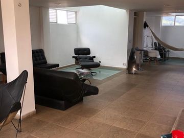APARTA ESTUDIO EN VENTA EN CHINCHINA