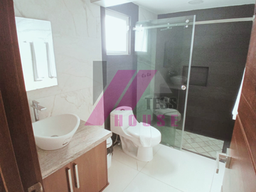 HERMOSO DEPARTAMENTO DE LUJO EN VILLAS DEL PALMAR