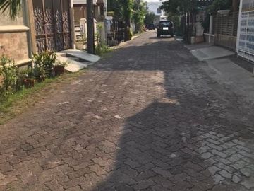 DIJUAL CEPAT !! Rumah Standart Rapih di Gading Griya Lestari , Bisa Nego Tipis , Bisa Disewakan
