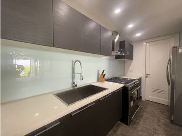 PH YOO APARTAMENTO AMOBLADO EN VENTA, AVENIDA BALBOA (2)