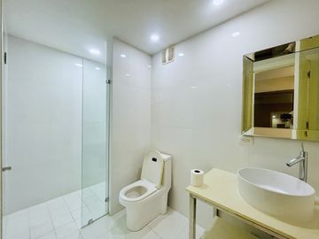 PH YOO APARTAMENTO AMOBLADO EN VENTA, AVENIDA BALBOA (2)