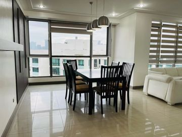 FOR LEASE: 3 Bedroom in Kensington Place