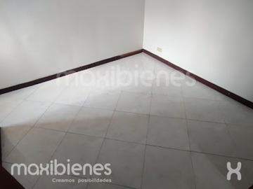 apartamento en arriendo en los colores. Cod A71091