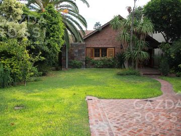 Casa en Adrogue