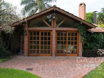 Casa en Adrogue