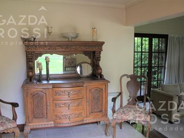 Casa en Adrogue
