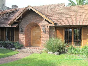 Casa en Adrogue