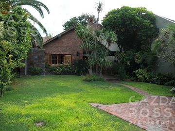 Casa en Adrogue