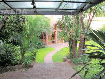 Casa en Adrogue