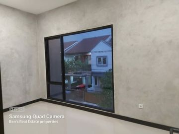 NUSALOKA BSD RUMAH BARU CANTIK LUAS 98 DIJUAL CEPAT