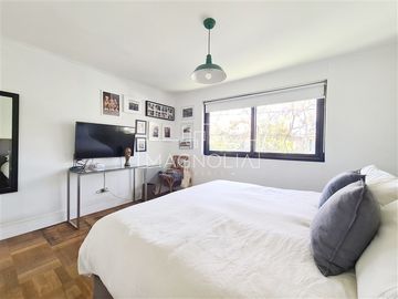 Casa en venta de 4 dorm. en Vitacura