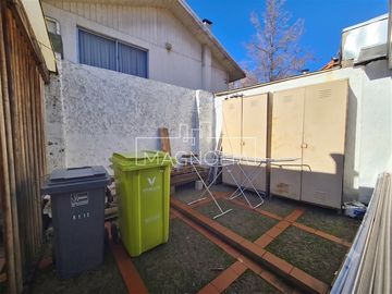Casa en venta de 4 dorm. en Vitacura